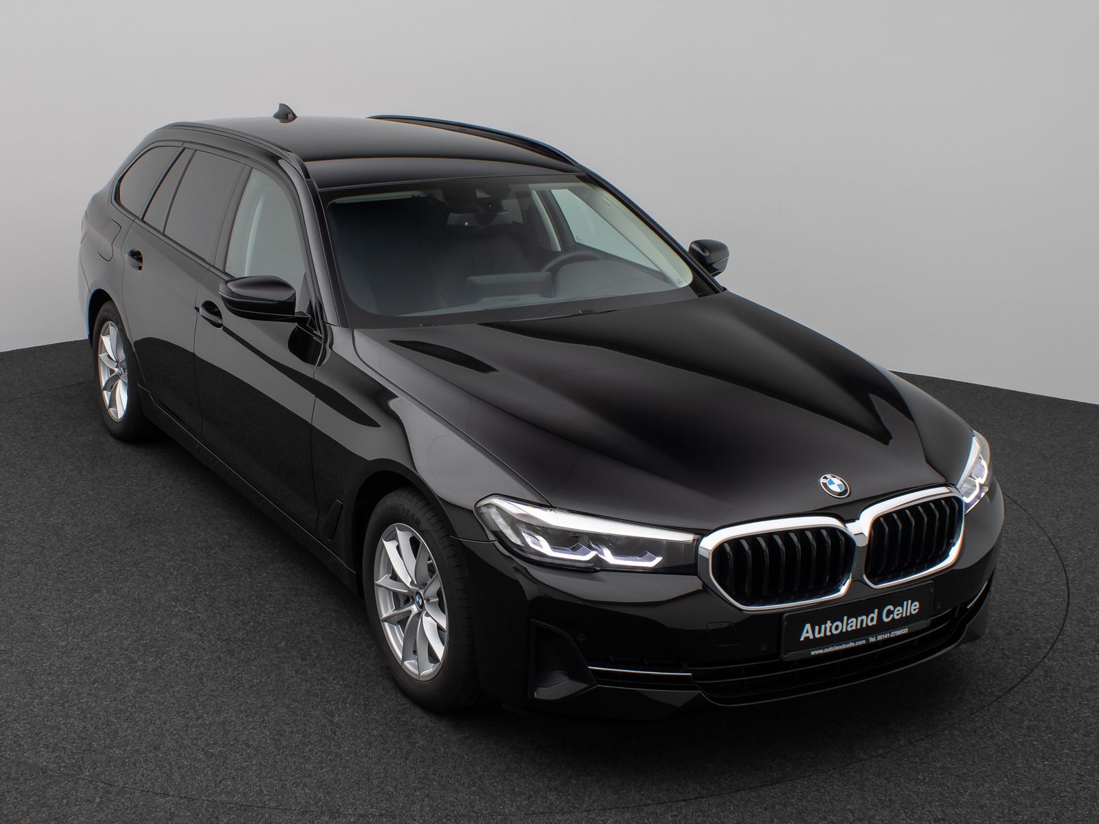 Fahrzeugabbildung BMW 530i Kamera DAB CockPitPro Leder Alarm LED