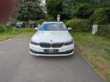 BMW 520d Touring A -