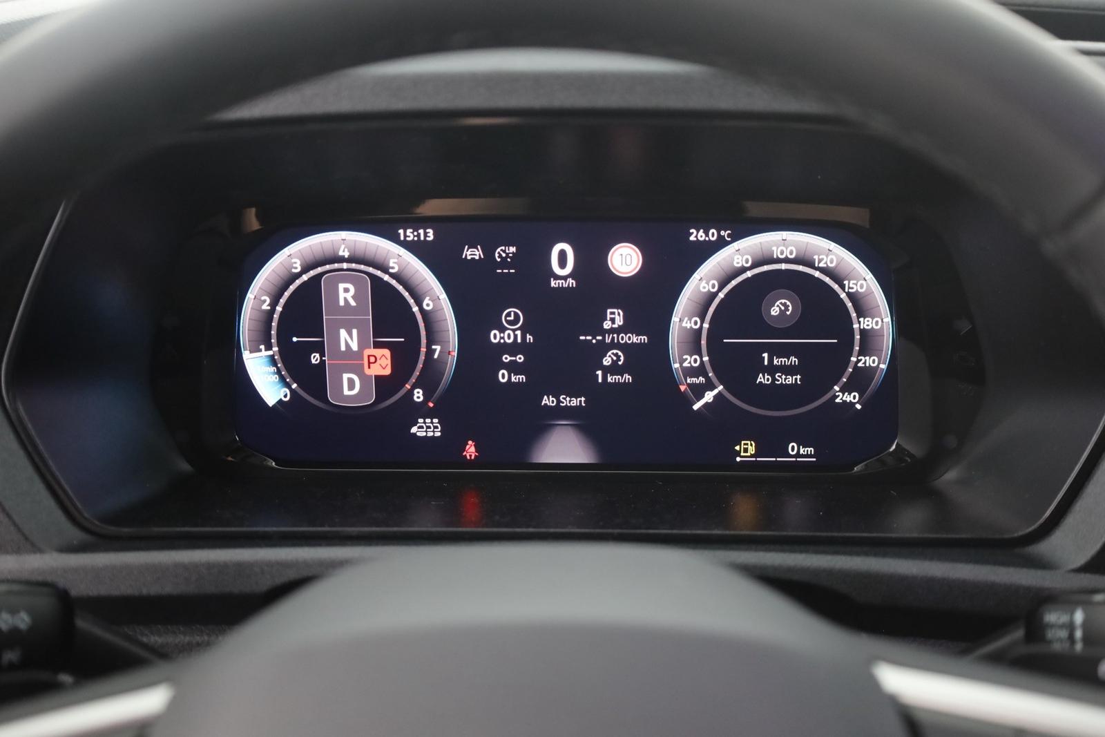 Volkswagen Caddy 1.5 TSI DSG LED ACC Kamera AHK