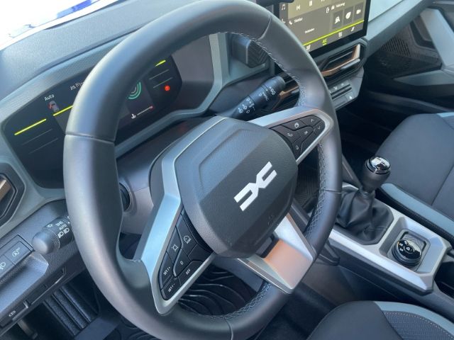 Fahrzeugabbildung Dacia Duster III 1.2 Tce 130 Mild-Hybrid Extreme 4x4 N