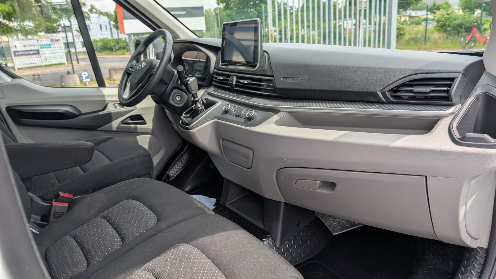 Fahrzeugabbildung Andere MAXUS Deliver 9 2.0 D * Tempomat * PDC * Kamera