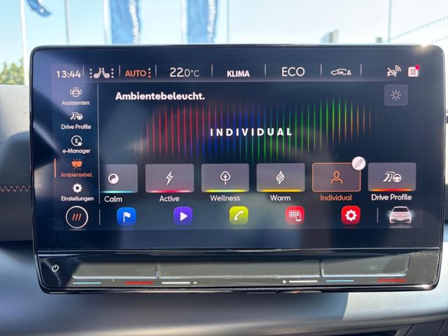 Born 58 kWh LED Sitzh. 20'' Beats Pano Keyless
