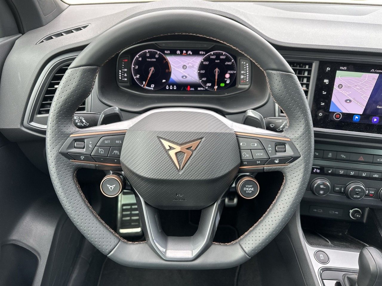 Fahrzeugabbildung CUPRA Ateca VZ 2.0 TSI 300 PS DSG 4Drive