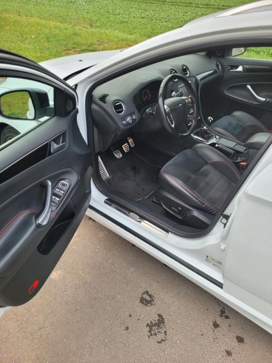 Ford Mondeo 2013 — photo 7