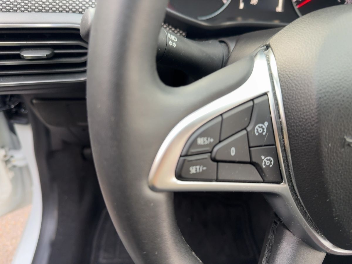 Fahrzeugabbildung Dacia Sandero Comfort SCe 65 Klima