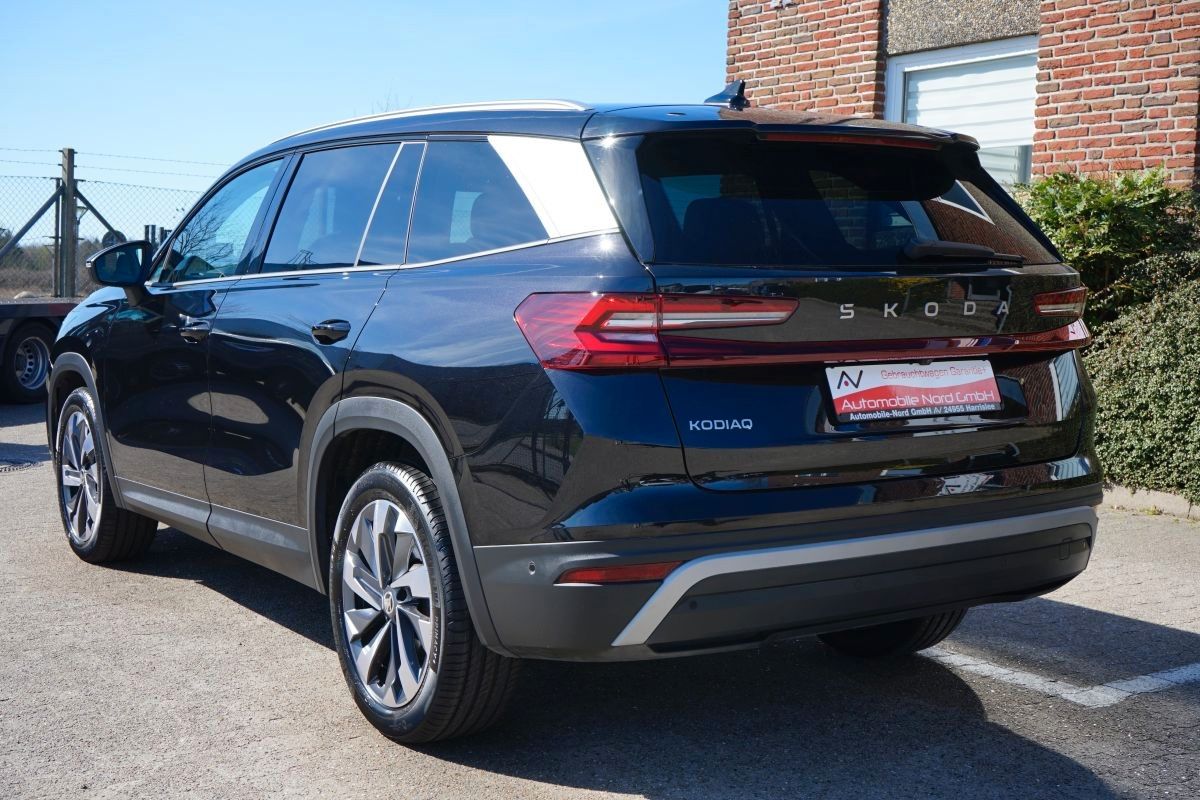 Fahrzeugabbildung SKODA Kodiaq 2.0 TDI*Sport*Head Up*360 Kam*7 Sitzer