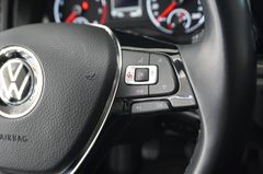 Fahrzeugabbildung Volkswagen Polo VI 1.0 TSI COMFORTLINE NAVI/LED/KAMERA/DAB+