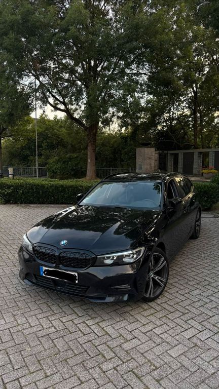 Image of BMW 318