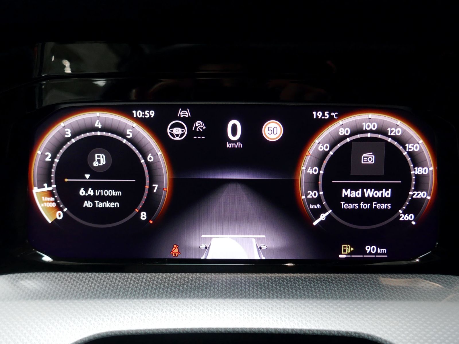 Fahrzeugabbildung Volkswagen Golf VIII GOAL 1.5 TSI | LED PDC ACC Navi App