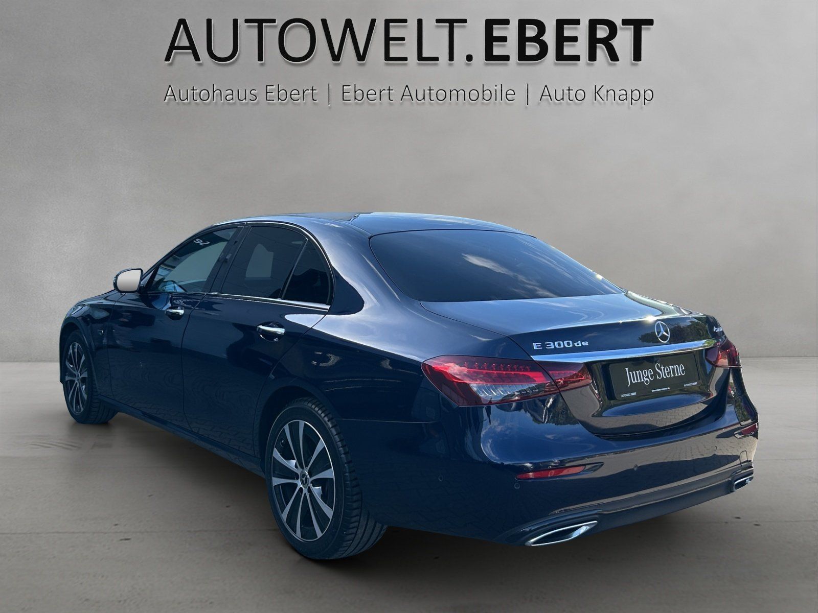 Fahrzeugabbildung Mercedes-Benz E300de 4M Avantg DISTRO Memo ABC Masage TV KeyGo