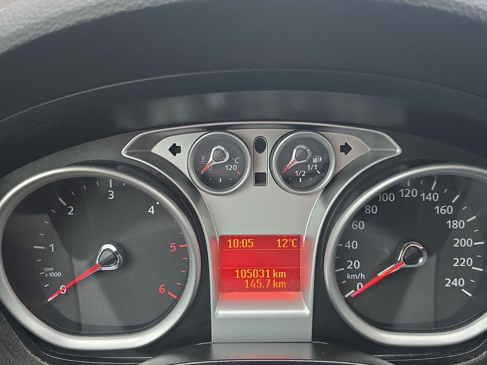 Fahrzeugabbildung Ford Kuga Champions Edition Aus 1.Hand + Voll Service