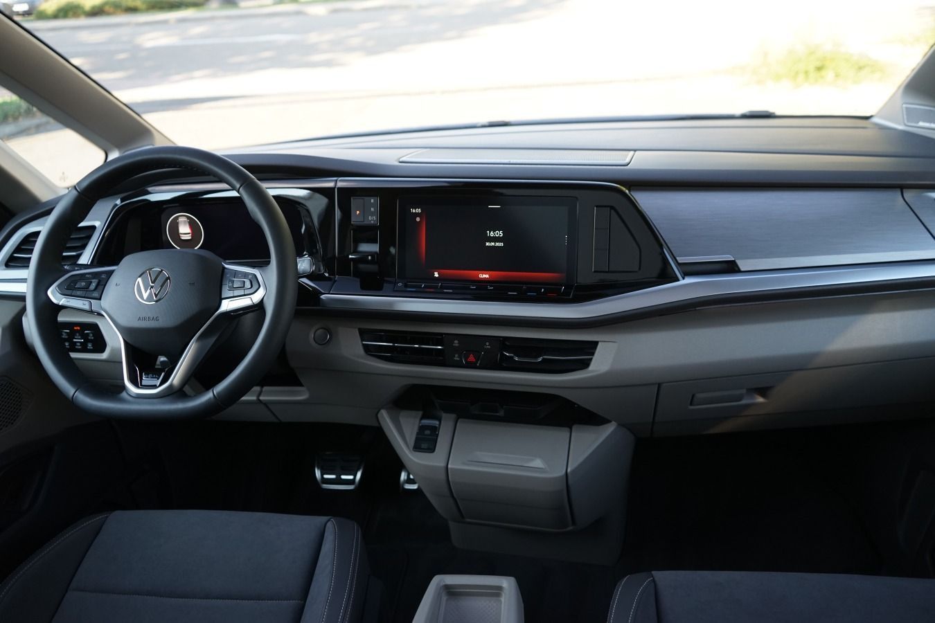 Volkswagen T7 Multivan - Bild 10