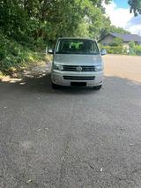 Volkswagen T5 Multivan 2.0TDI DSG 4MOTION - VW T5 Multivan Gebrauchtwagen in Gelsenkirchen