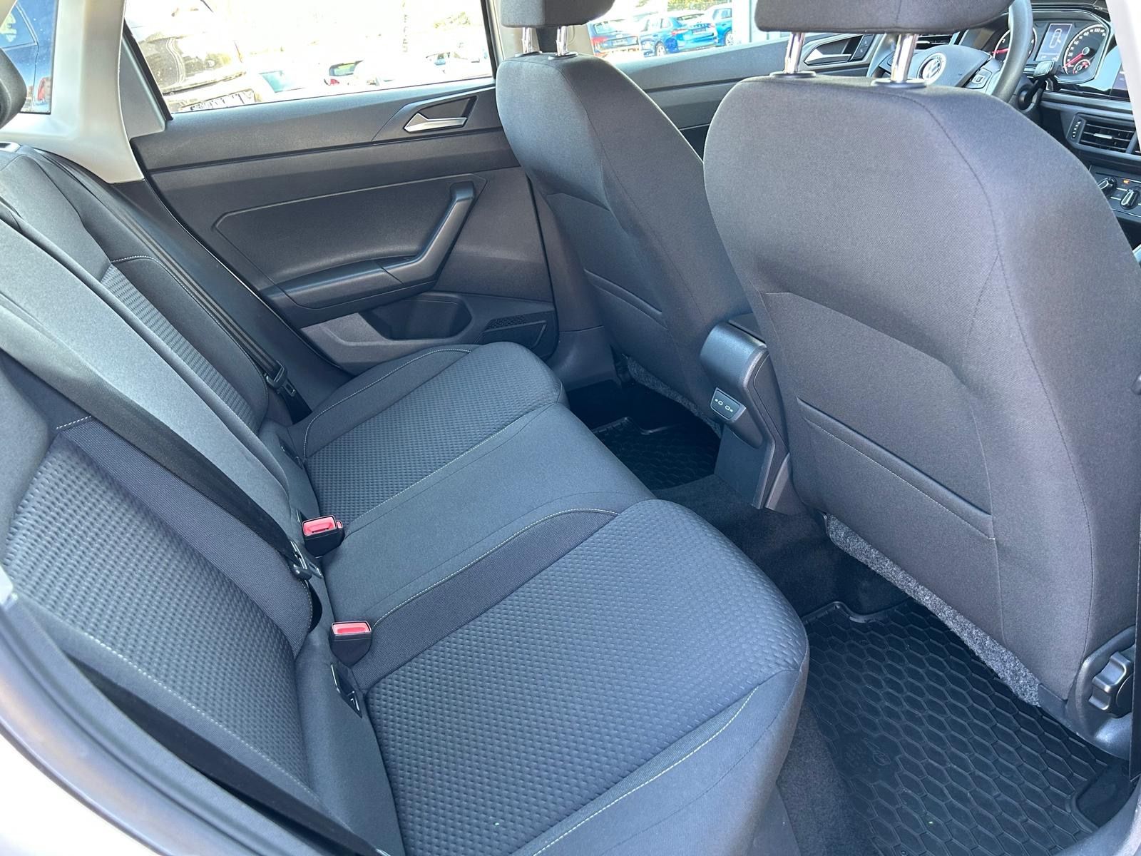 Fahrzeugabbildung Volkswagen Polo VI Comfortline°Navi°PDC