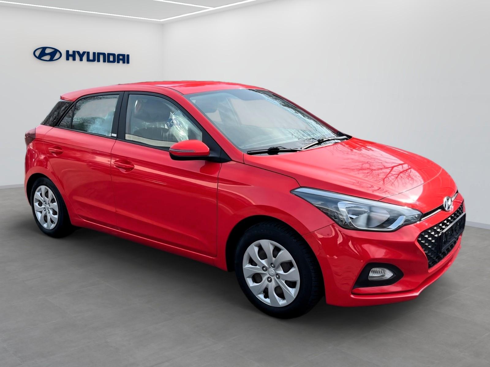 Hyundai i20 Select 8fach Klima AHK TOP