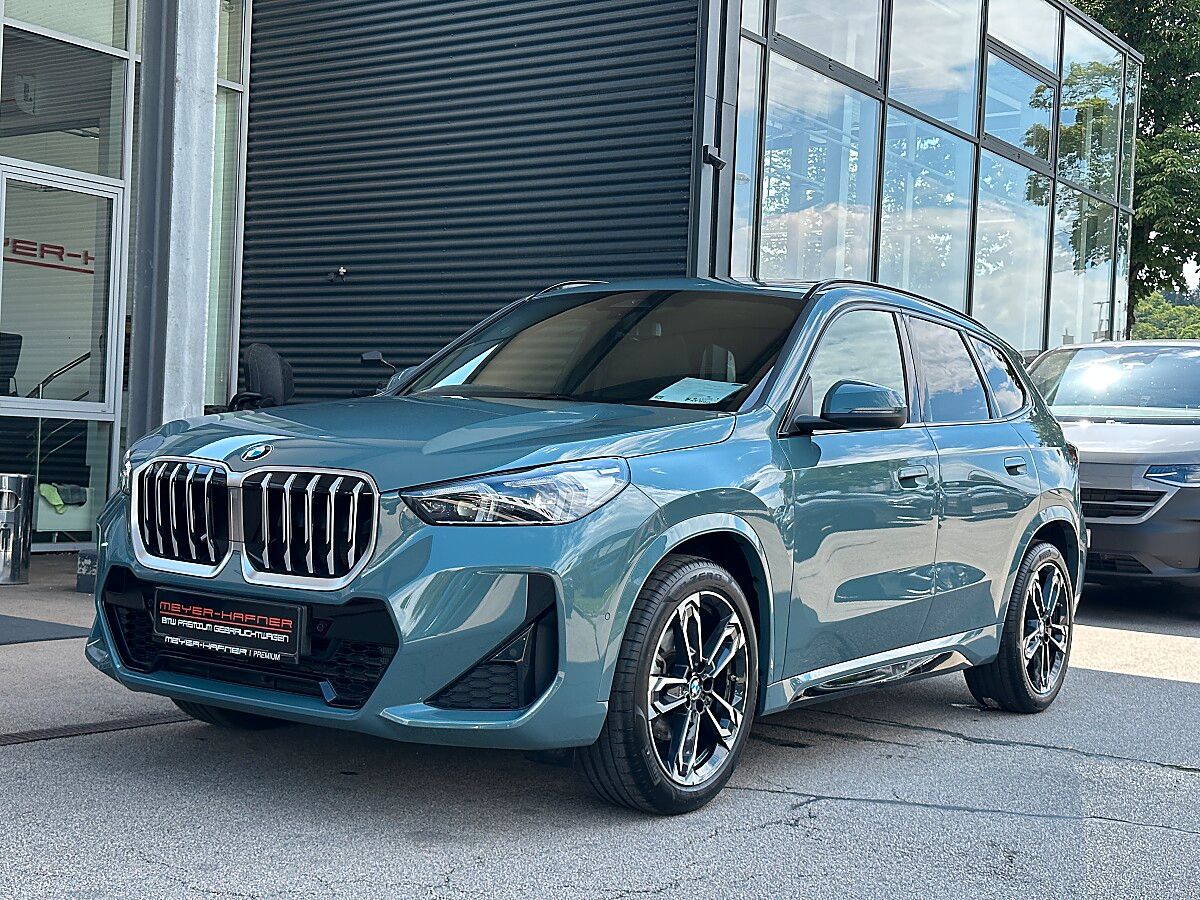 BMW X1 sDrive18i M-Paket Aut. / Pano / Sportsitze imagem 2