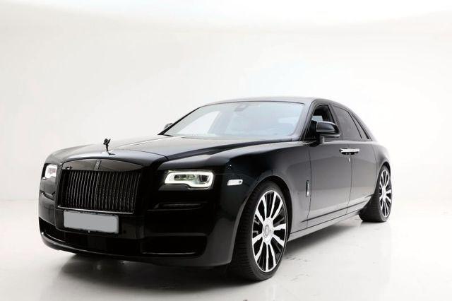 Rolls-Royce Ghost Black Badges mit nur 26.000 KM + NEUWERTIG