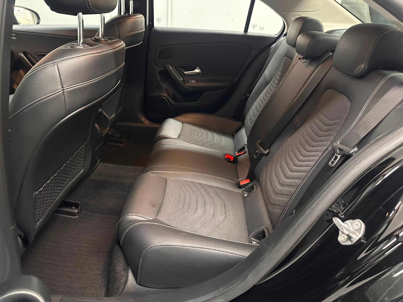 Fahrzeugabbildung Mercedes-Benz A 200 d Limousine NAVI*KLIMA*SH*TOTWI*SPURH*LED*