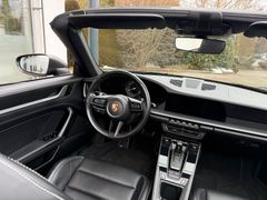 PORSCHE 992 Carrera S Cabrio/ SPORT ABGAS/ LICHT DESIGN PORSCHE 992 Carrera S Cabrio/ SPORT ABGAS/ LICHT DESIGN