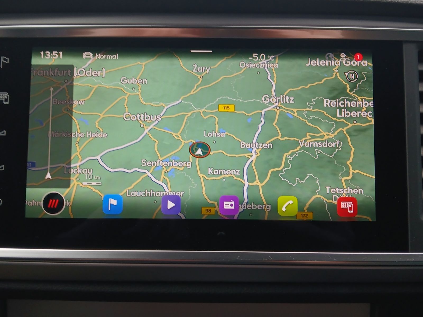 Fahrzeugabbildung SEAT Ateca TSI FR DSG LED AHK Navi beats AID ACC RFK