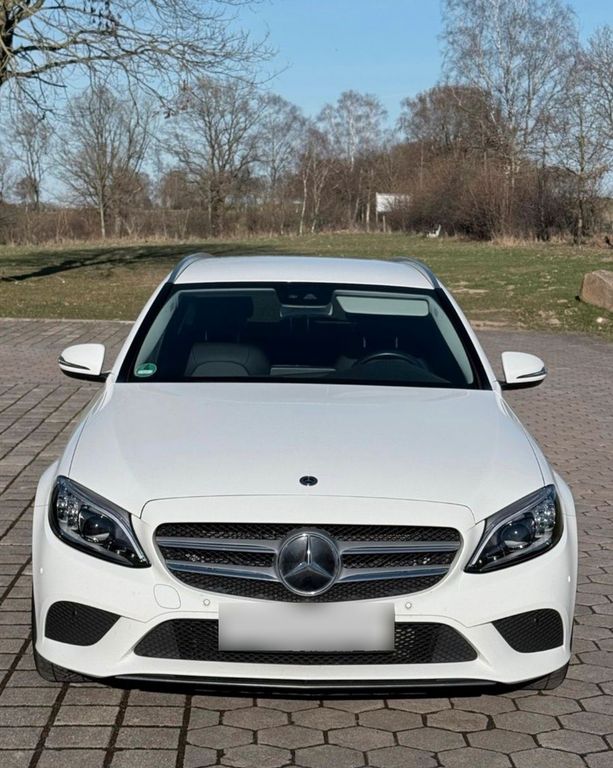 Image of Mercedes-Benz C 200