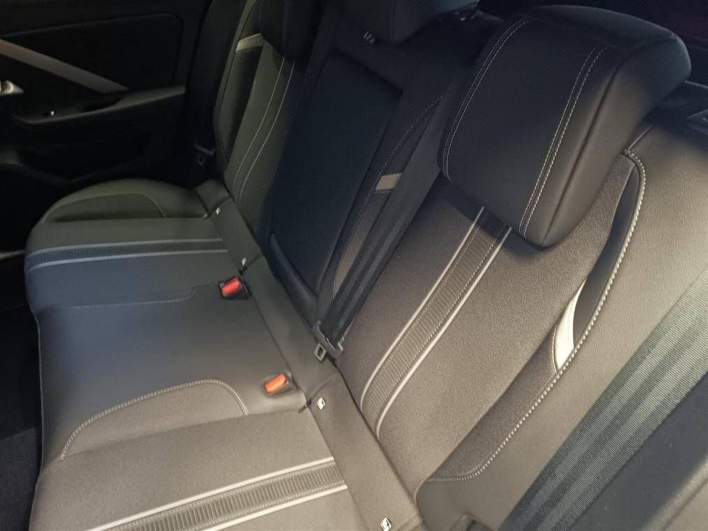 Fahrzeugabbildung Opel Astra L Sports Tourer GS MHEV AT