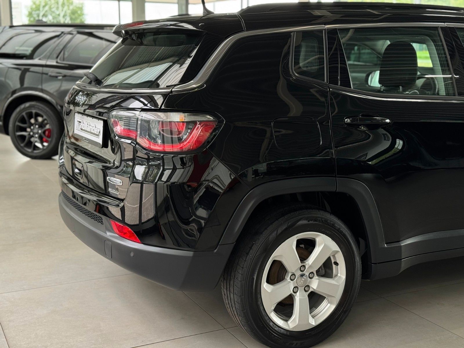 Fahrzeugabbildung Jeep Compass 1.4 T Longitude FWD  " Winterpaket "