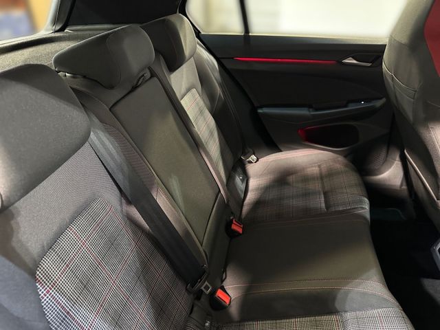 Golf VIII GTI 2.0 TSI DSG BLACK IQ.LIGHT+AHK+RFK