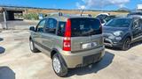 Fiat Panda 1.2 BENZINA 4x4 con gancio traino - gebrauchte Fiat Panda aus dem Jahr 2011