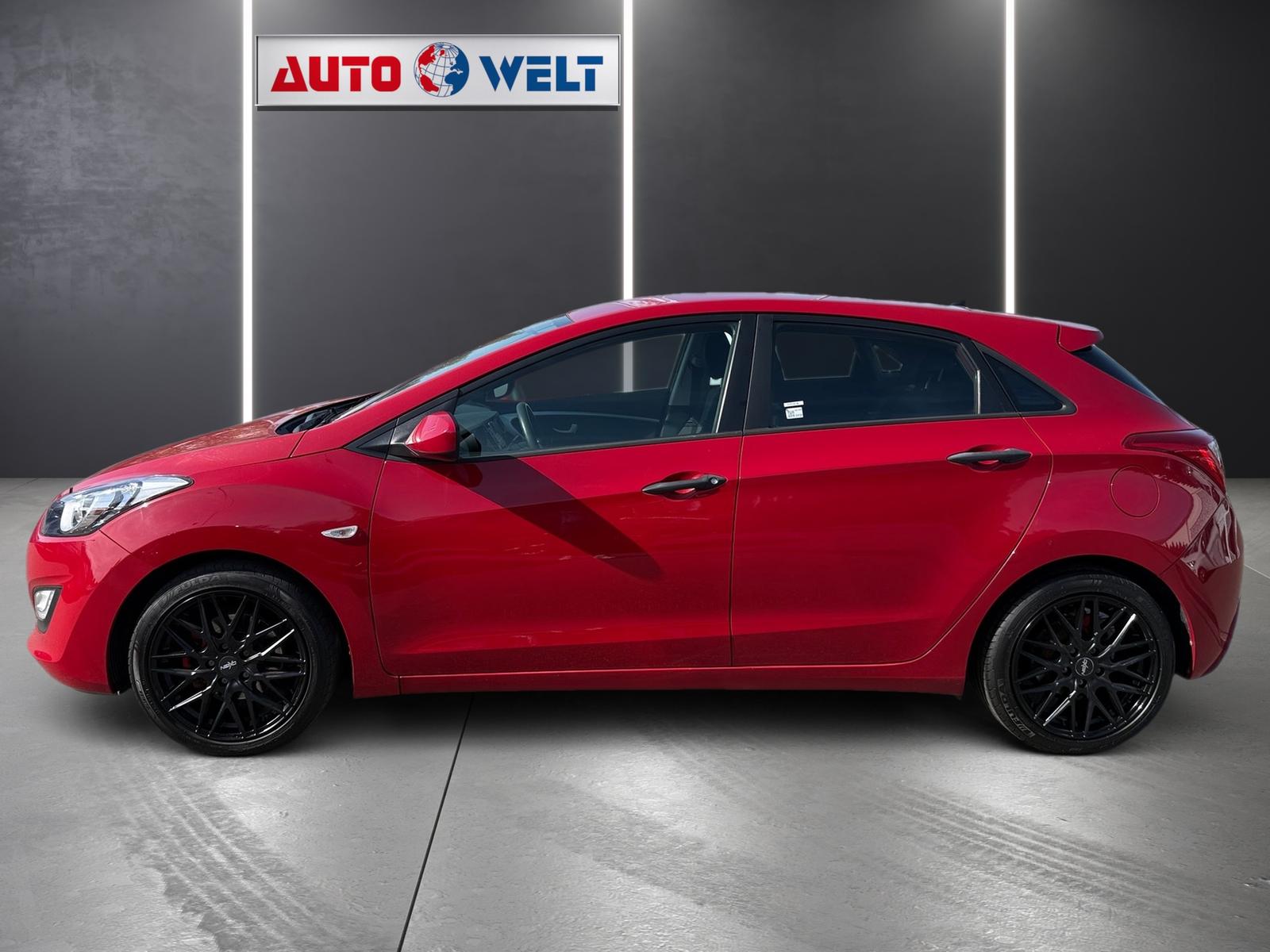 Hyundai i30 1.4 Classic PDC Bluetooth Klima USB AUX