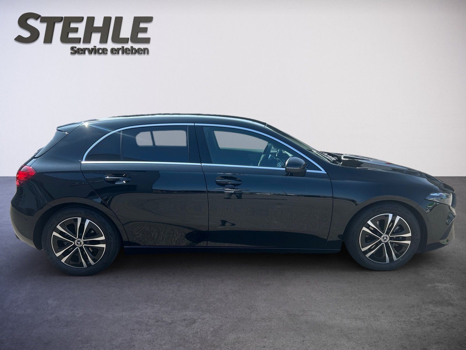 Mercedes-Benz A 180 Progressive MBUX NAVI PRE LED 17 KAM SHZ foto 4