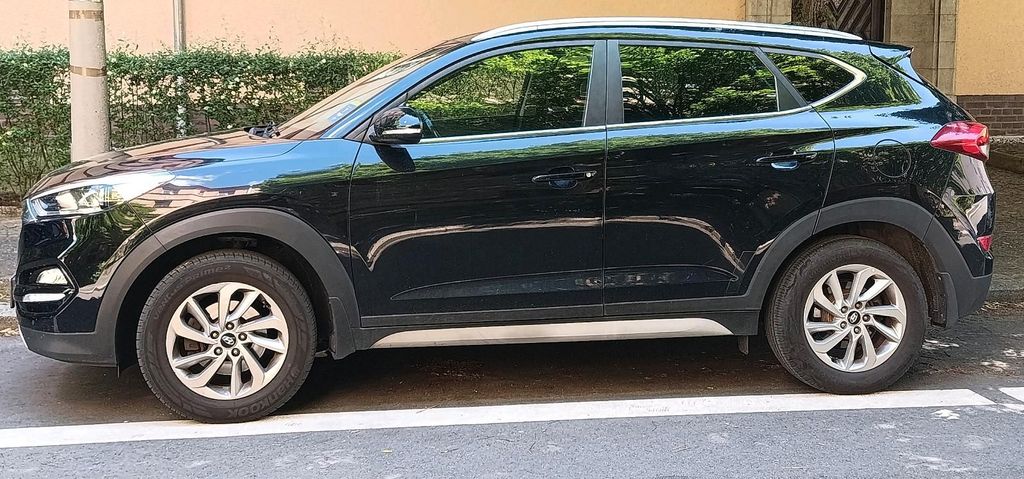 Image of Hyundai TUCSON