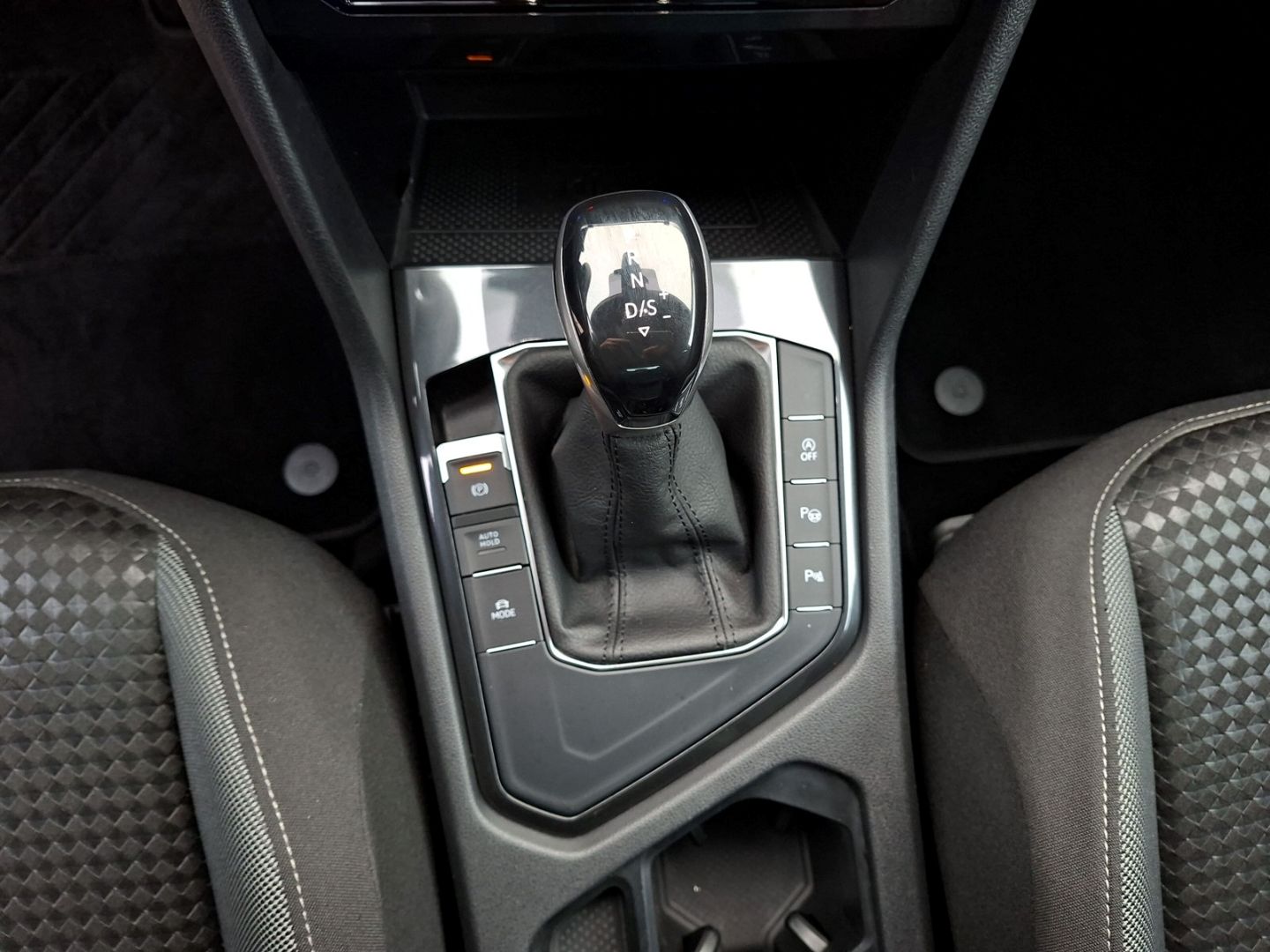 Tiguan Active 1.5 TSI DSG  *Navi*Kamera*