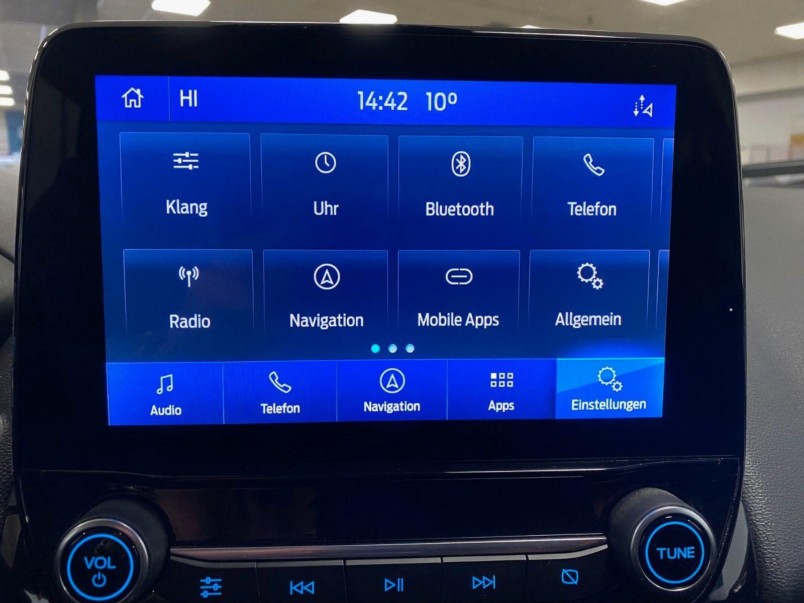 Fahrzeugabbildung Ford 1.0 EcoSport ST-Line+NAVI+XENON+ALLWETTER+KAMERA