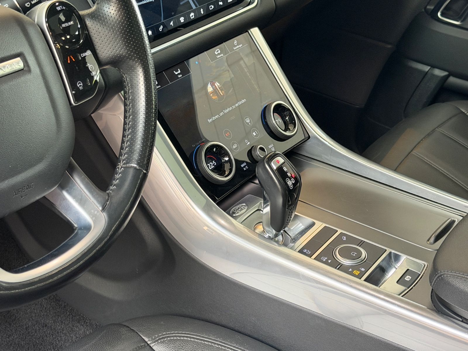 Fahrzeugabbildung Land Rover Range Rover Sport/PANORAMA/MERIDIAN/KAMERA
