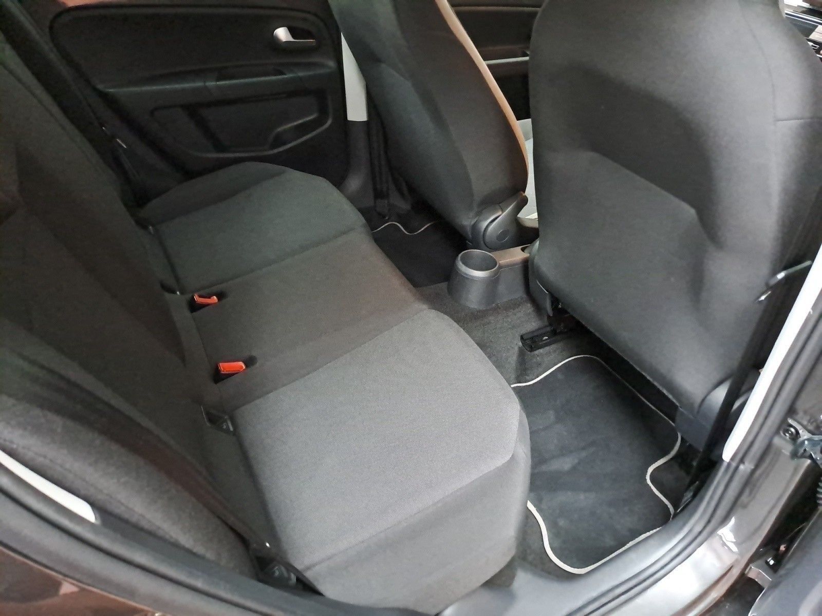 Volkswagen e-up! - Bild 12