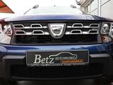 Dacia Duster I SCe 115 4x2 Laureate RFK PDC - Dacia Duster: Laureate