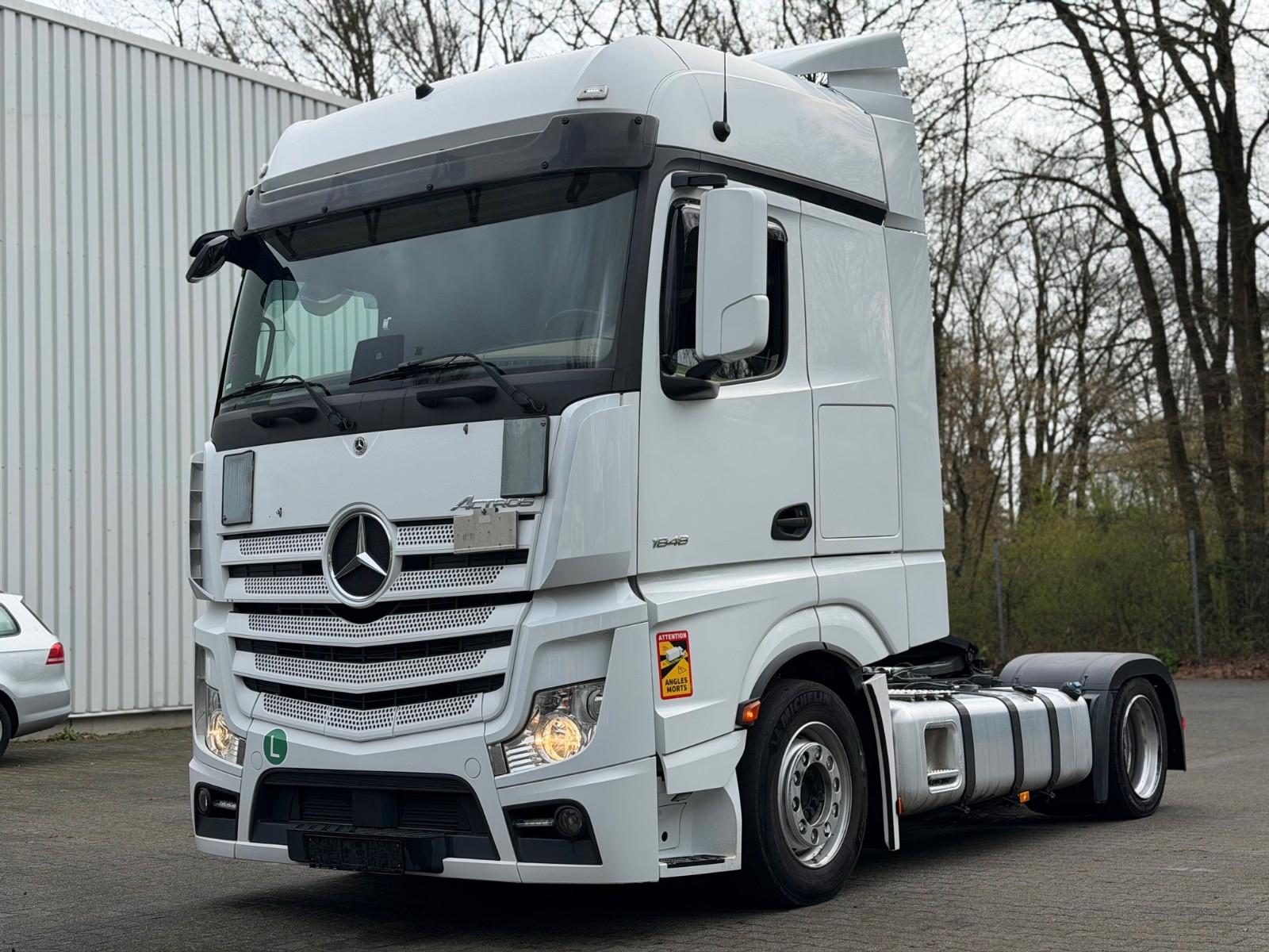 Mercedes-Benz Actros 1848 LS nRL BigSpace E6d 2 Tank Hubsattel