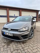 Volkswagen Golf 2.0 TSI 4MOTION BMT R R - Volkswagen Golf: Grau