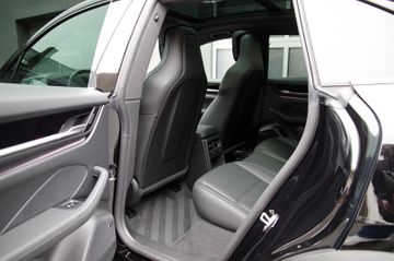 Porsche Macan 4*ACC,AHK,PANO,BOSE,Head-Up,Beifahrerdisp*