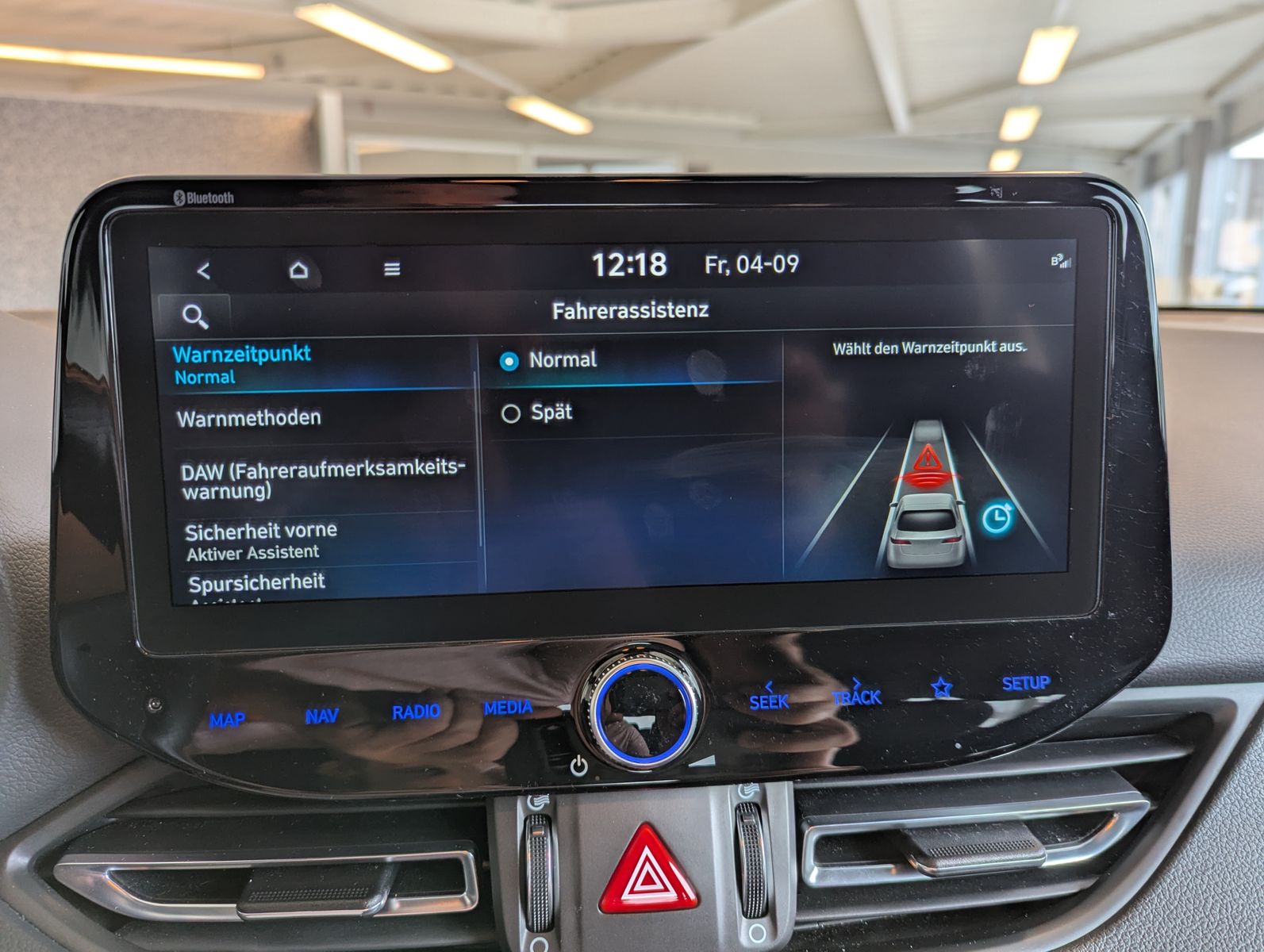 Fahrzeugabbildung Hyundai i30 1.5 T-GDI DCT N-Line LED Cam Pano Keyless 18