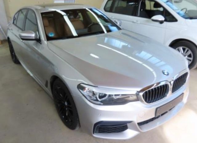 BMW 520 d Lim. M Sport*el.GssD*ViRTUAL*360-CAM*LEDER