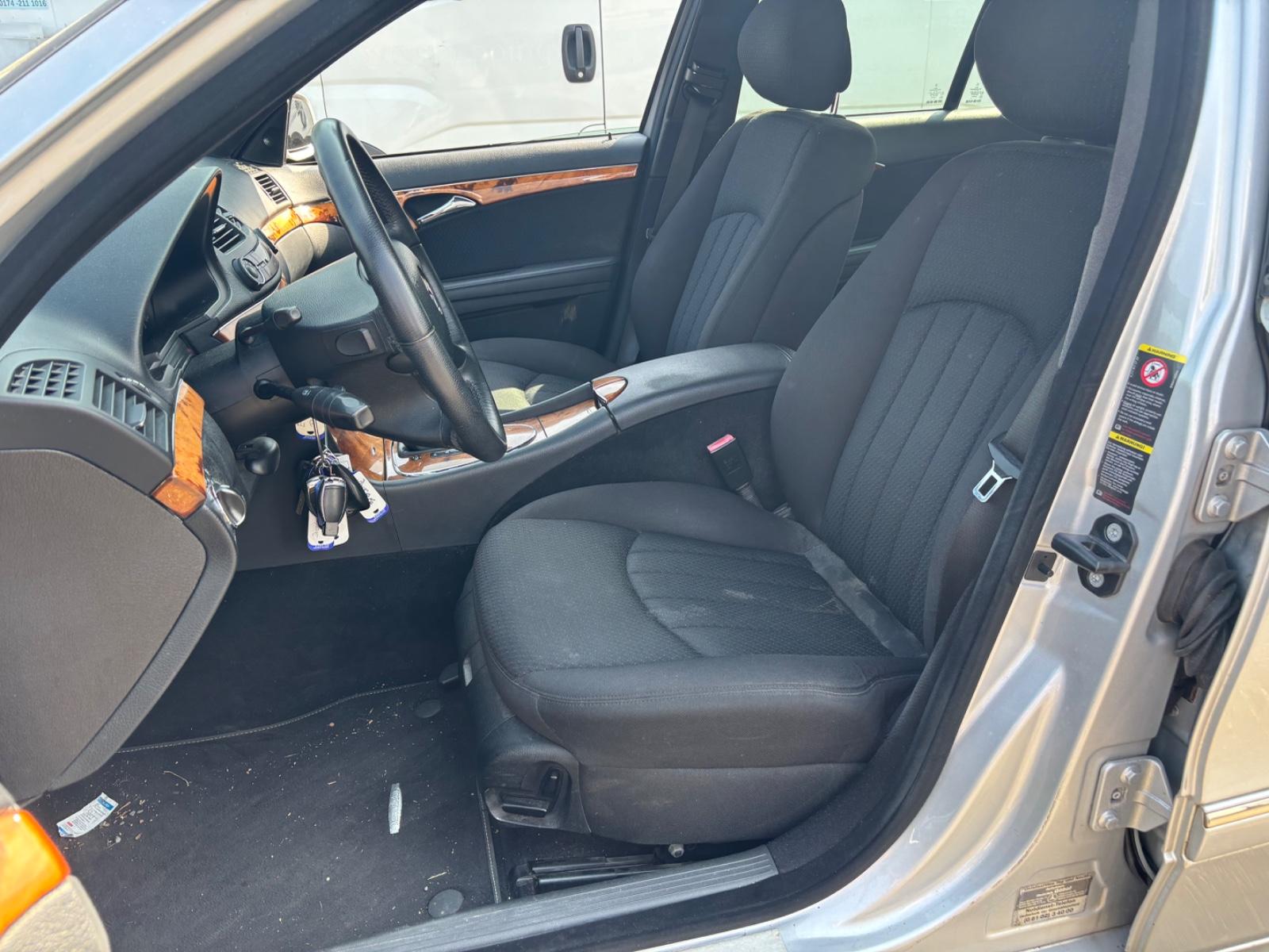 Mercedes-Benz E 220 E -Klasse T-Modell E 220 T CDI