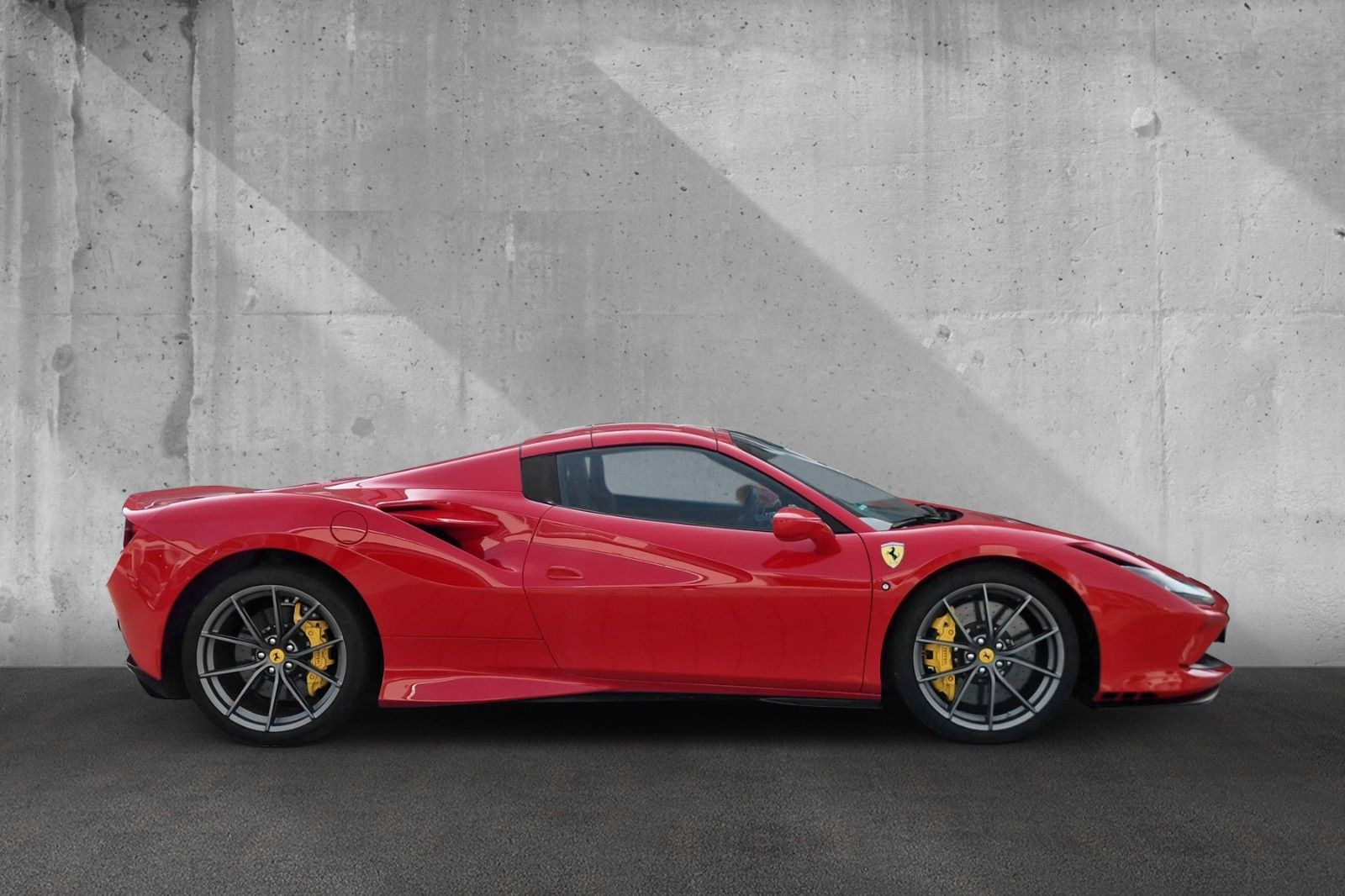 Fahrzeugabbildung Ferrari F8 Spider*1. Hd*dt.Auto*Racing-Sitze*Pista Felge