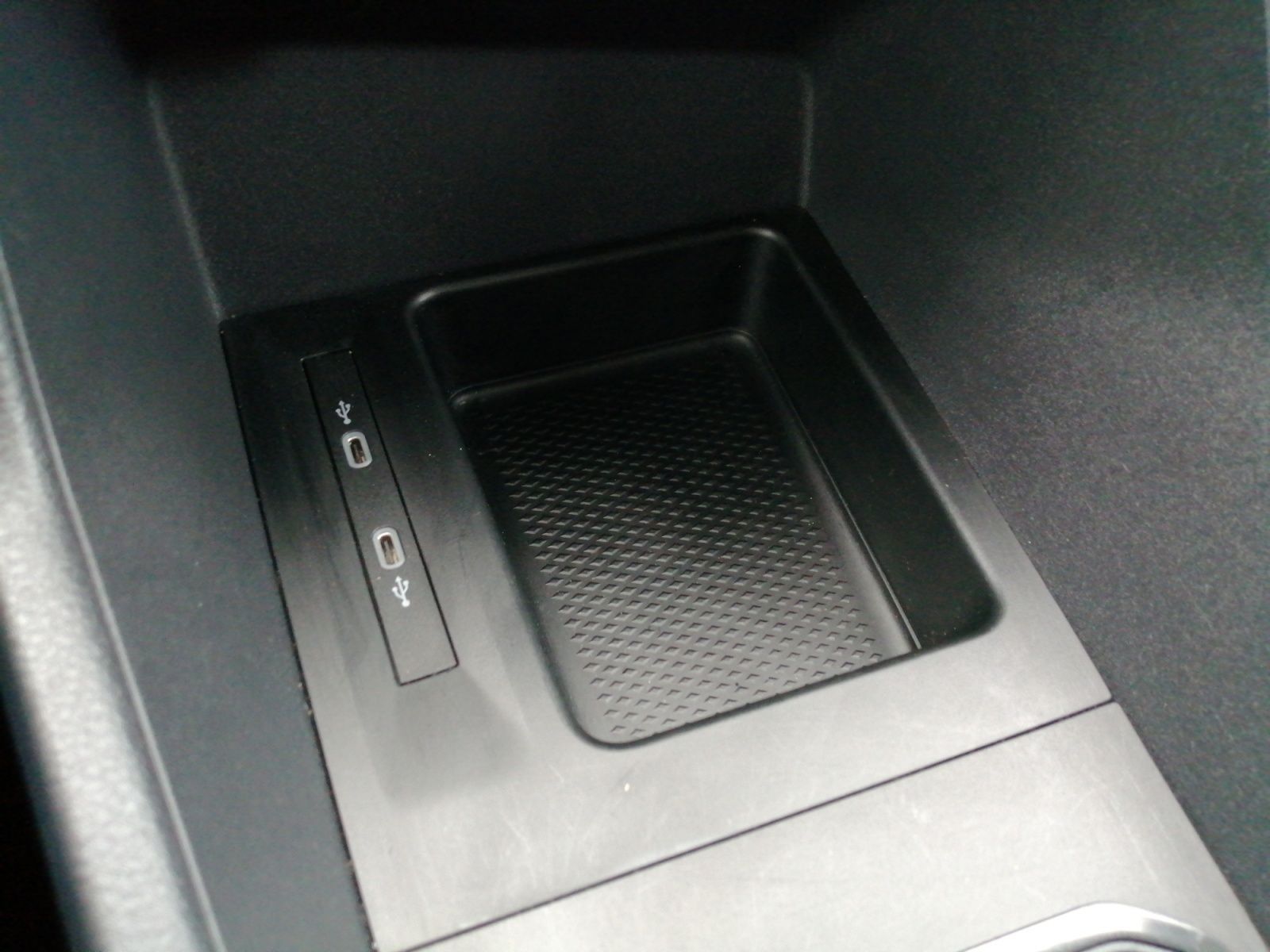 Volkswagen Caddy Maxi - Bild 18