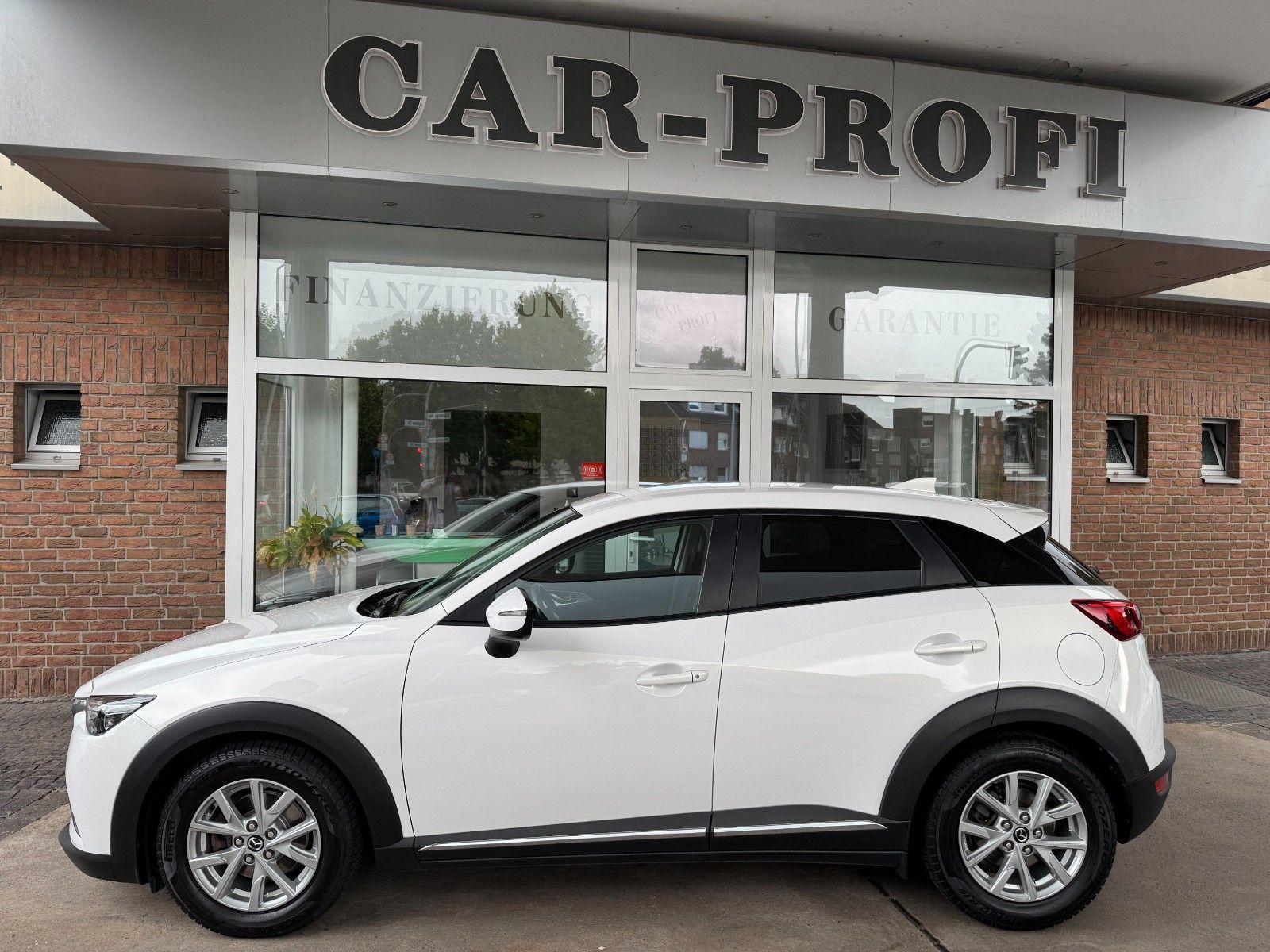 Fahrzeugabbildung Mazda CX-3 Exclusive-Line Navi/PDC/Bluetooth/2.Hand