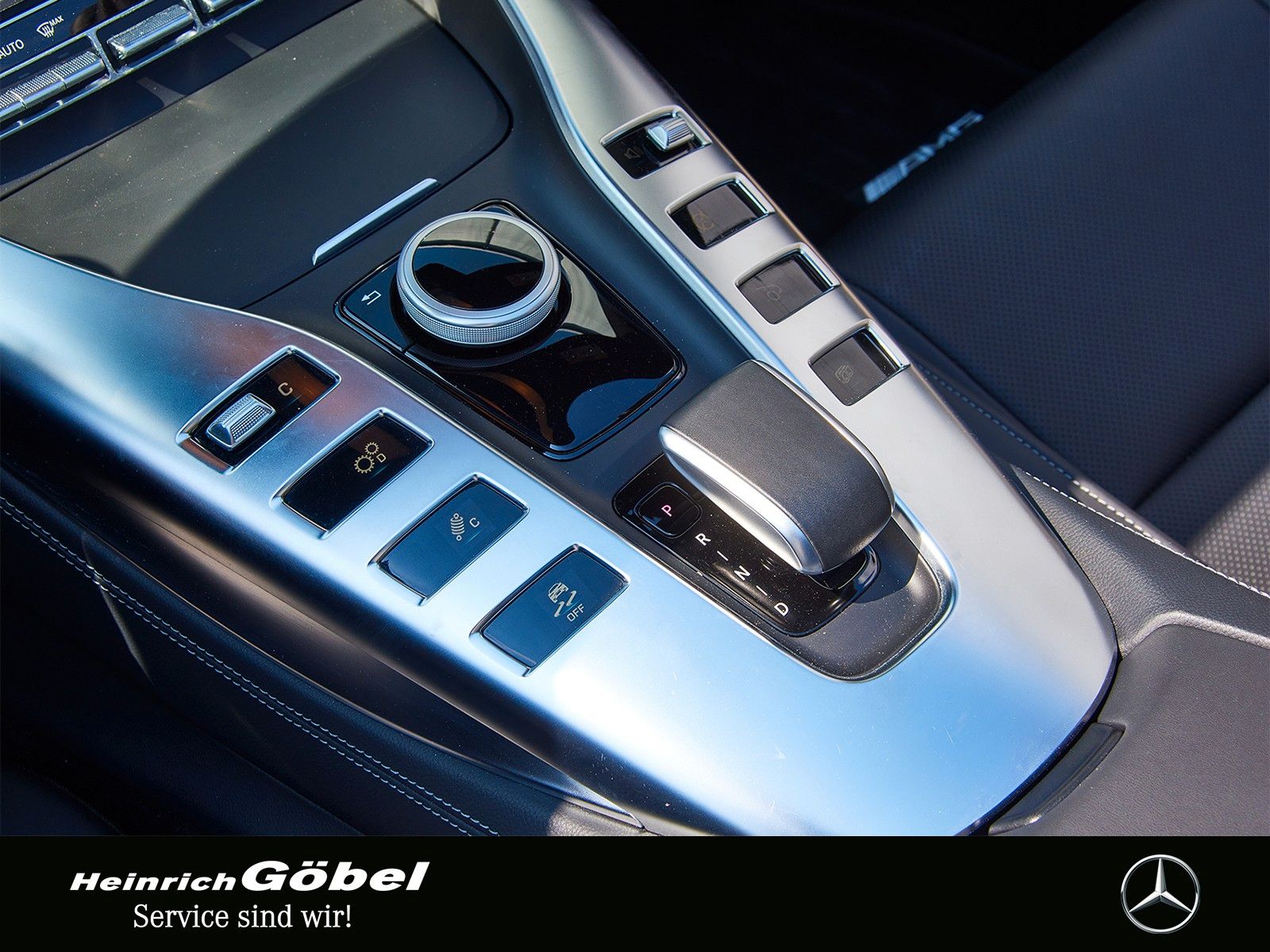Fahrzeugabbildung Mercedes-Benz AMG GT Roadster