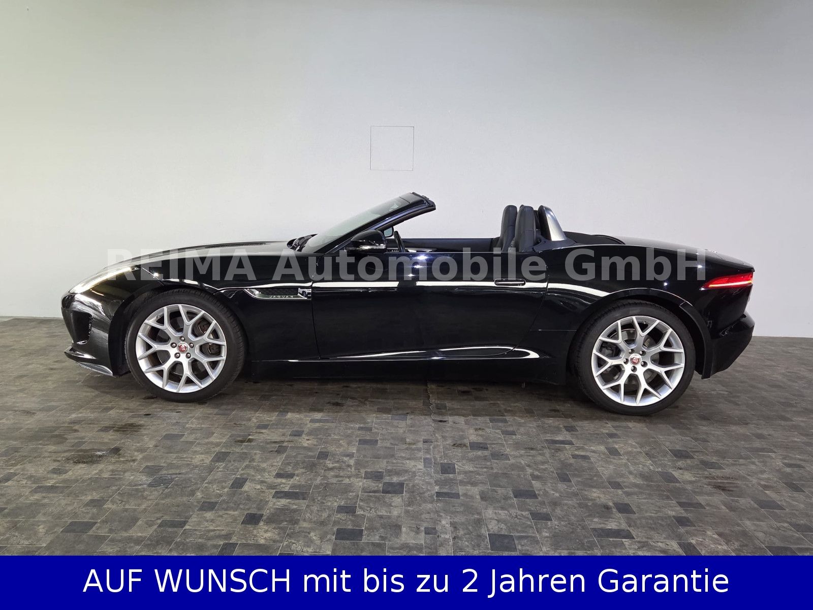 Fahrzeugabbildung Jaguar F-Type 3,0i V6 Cabrio, Klappenauspuff, Meridian