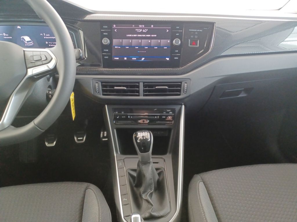 Fahrzeugabbildung Volkswagen Polo 1.0 TSI  Active Shzg  ACC