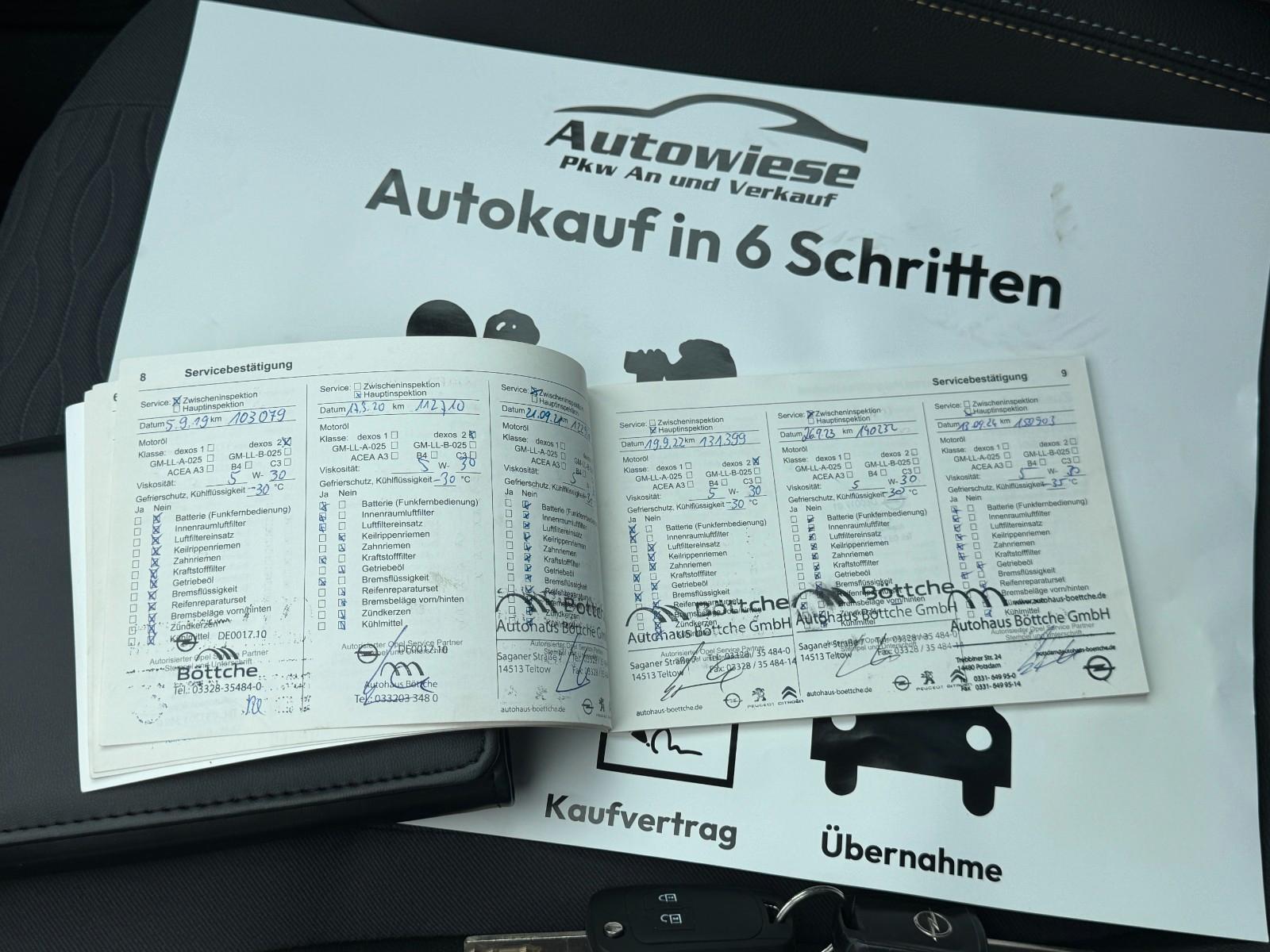 Opel Zafira C 2.0D*Leder*7Sitze*Xenon*Pano*Navi*VOLL!